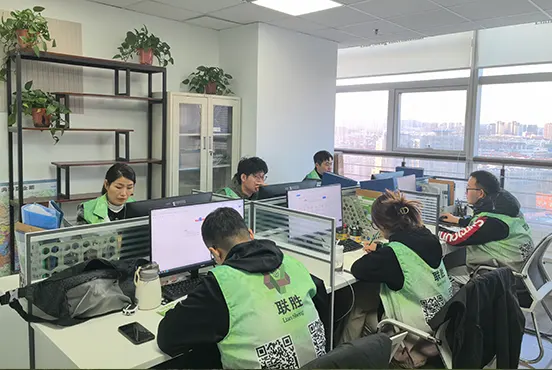 Qindao Lian Sheng International Trade Co., Ltd. kaubandusmeeskond